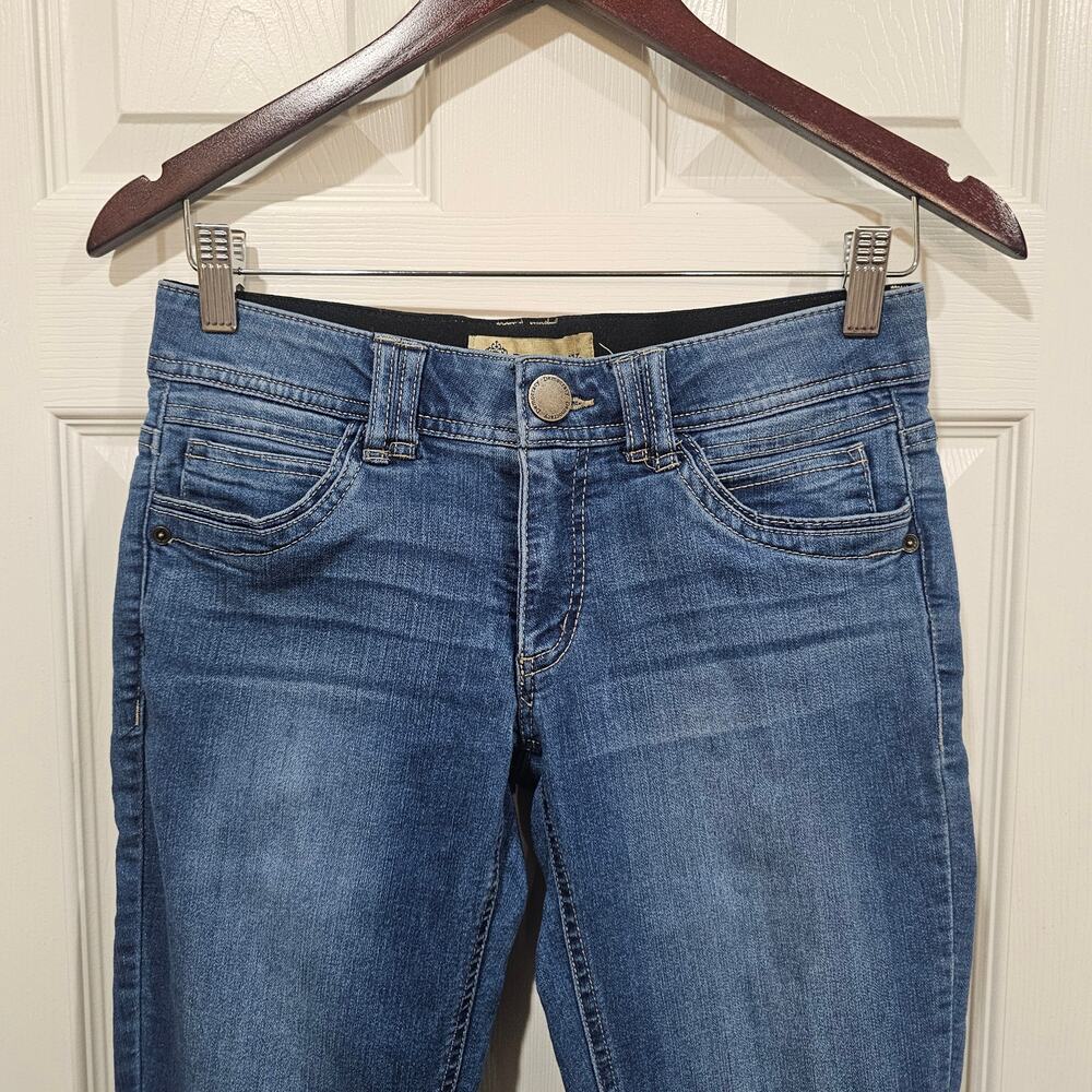 Democracy Ab Technology Skinny Jeans Size 2 Medium Wash - Picture 2 of 6